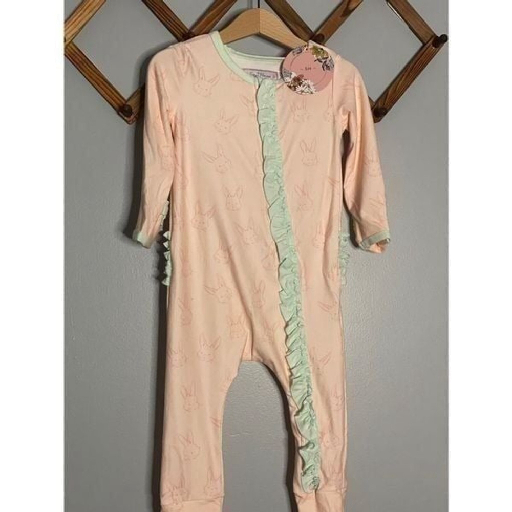 SweetHoney layette bunny